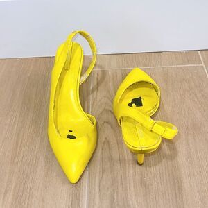 Aldo Yellow Kitten Heels Size 7.5